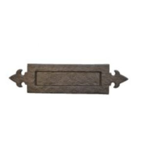 Fleur-De-Lys Letter Plate